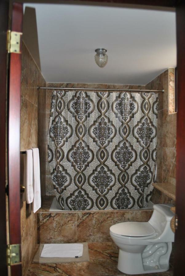 Mak Inn House Латакунга Экстерьер фото